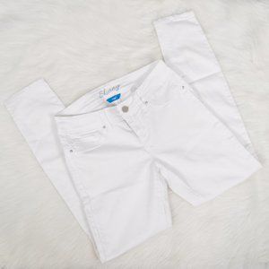 3/$20 YMI White Skinny Jeans